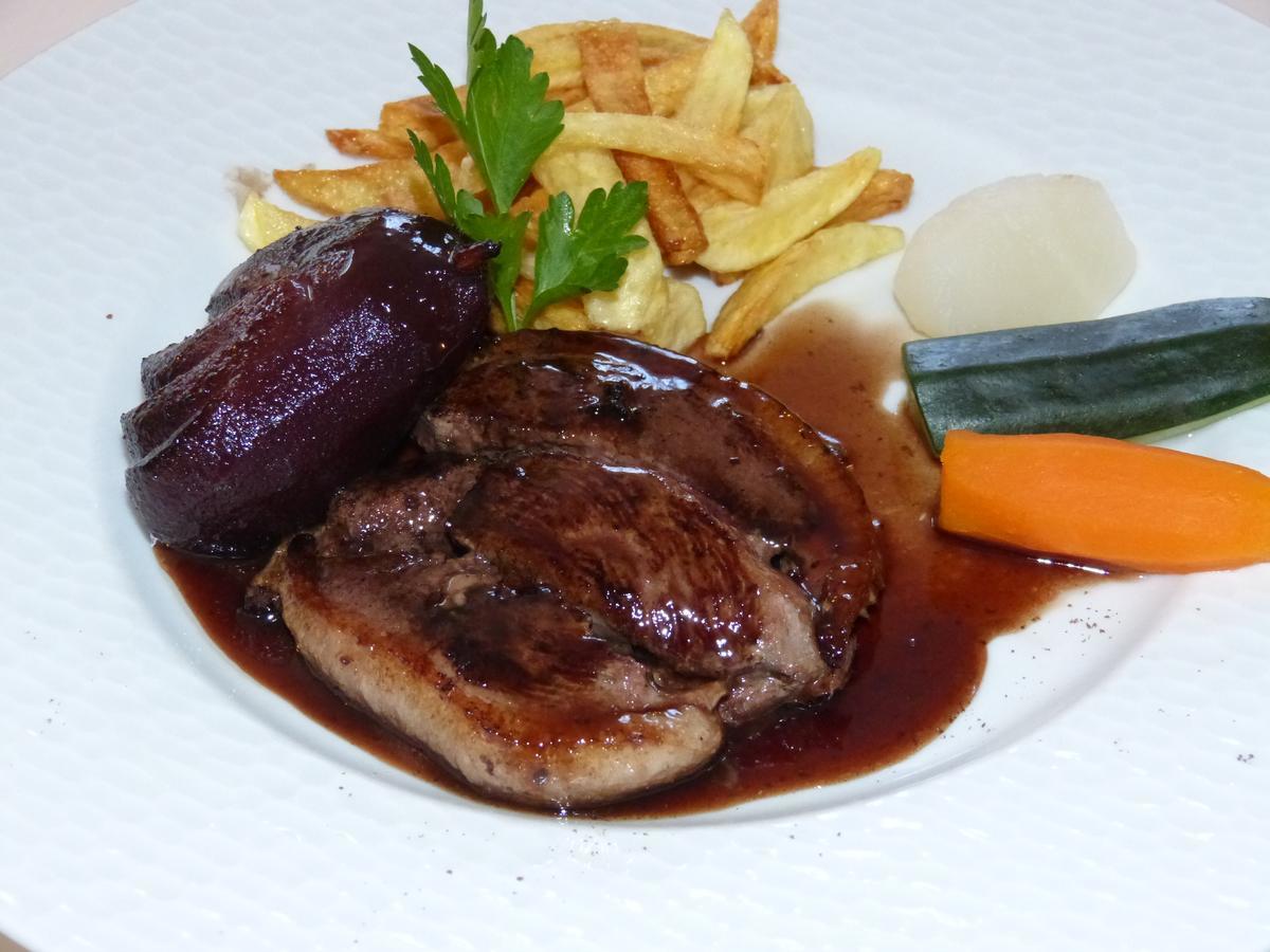 Hotel Restaurant "Le Relais" Courtenay  Kültér fotó